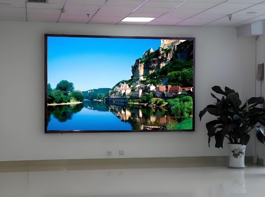 Εσωτερικό Ultra Thin P3 LED Panel με τοποθέτηση στον τοίχο και φωτεινότητα 1200CD